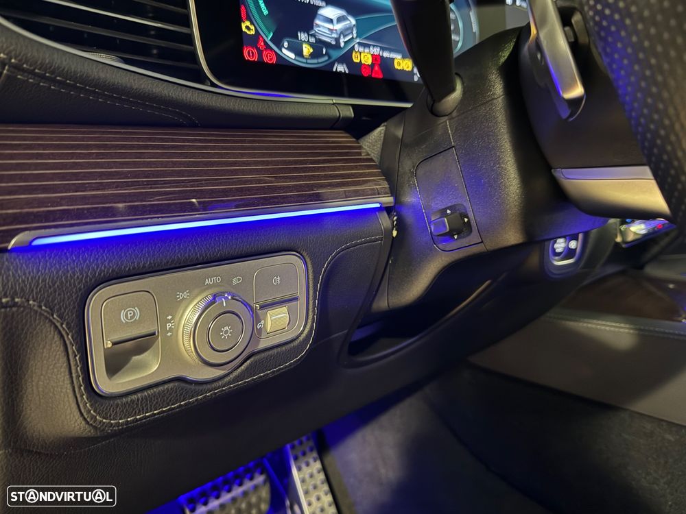 Mercedes-Benz GLS 350 d 4Matic - 27