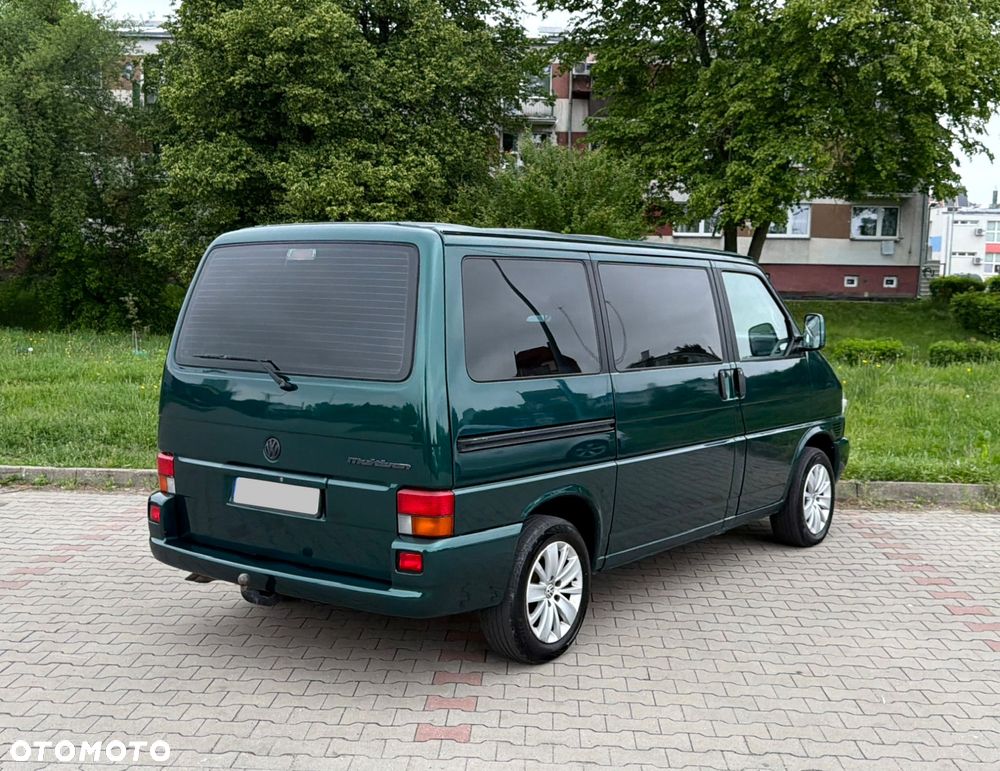 Volkswagen Multivan D - 4