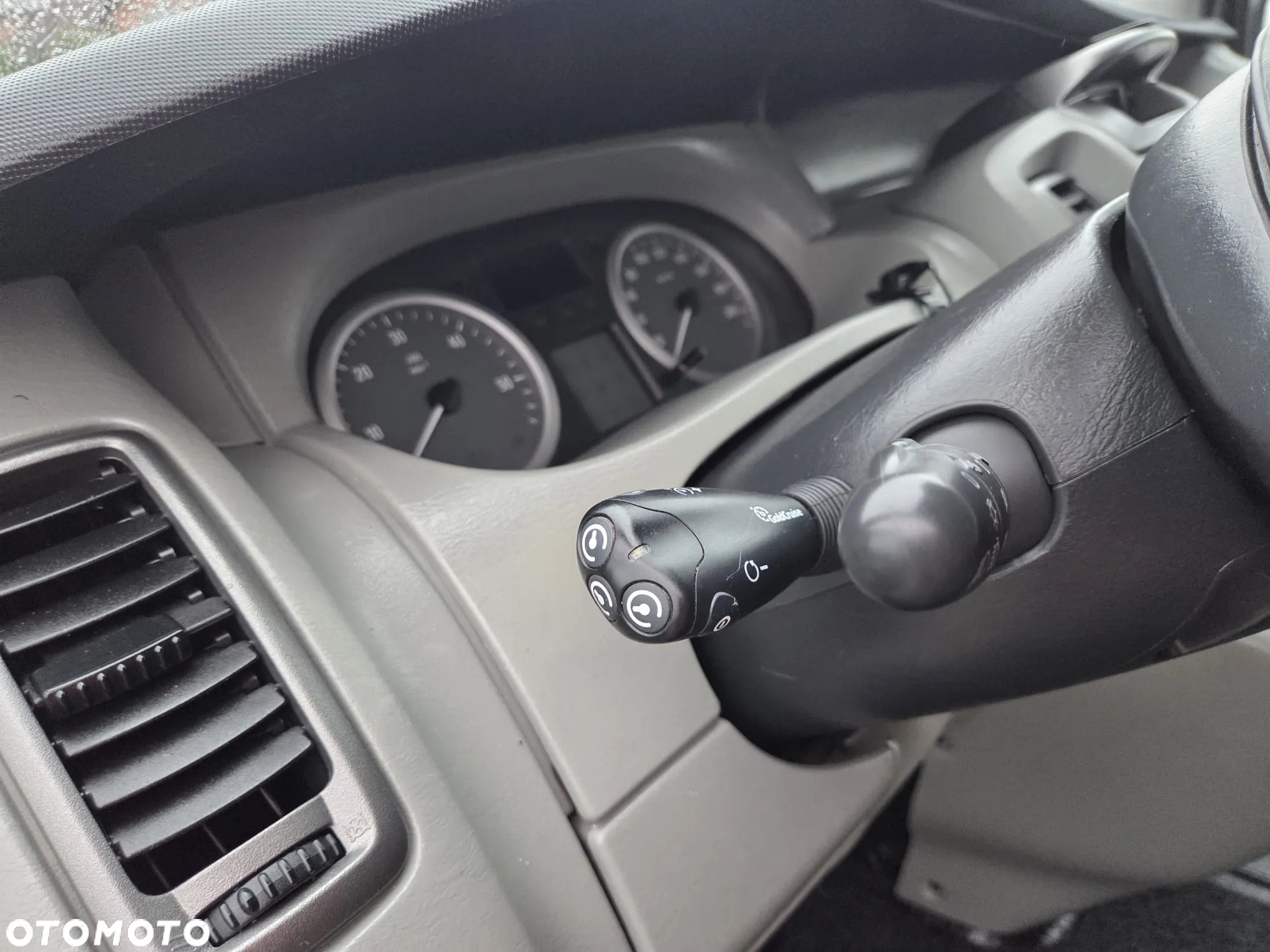 Opel VIVARO LONG KLIMA TEMPOMAT ORYGINAŁ DUBEL KABINA BRYGADÓWKA ZADBANY FULL OPCJA DOPOSAŻÓNY NA MAXA - 10