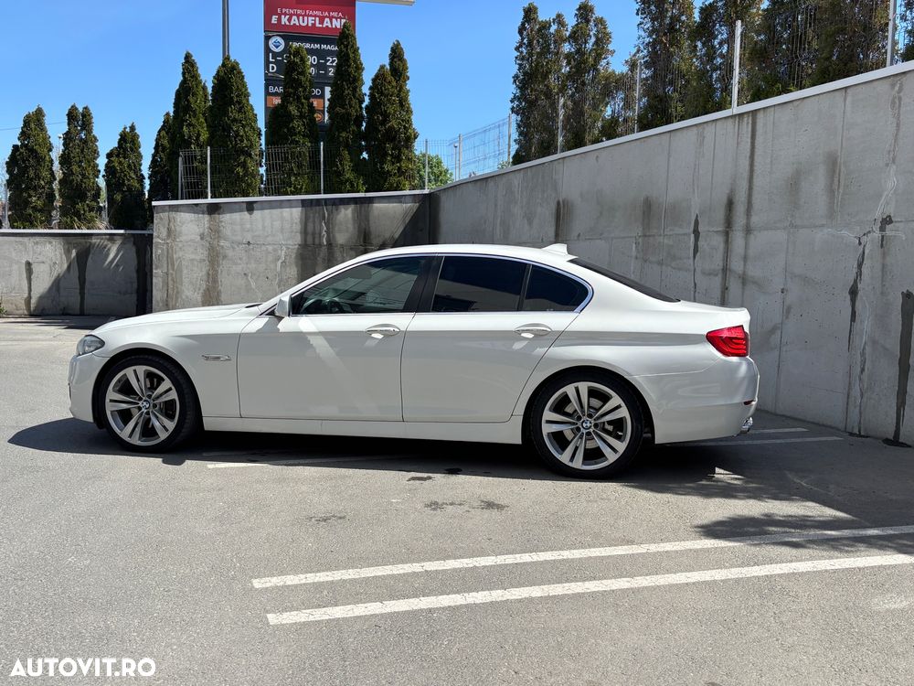 BMW Seria 5 530d Sport-Aut. - 4