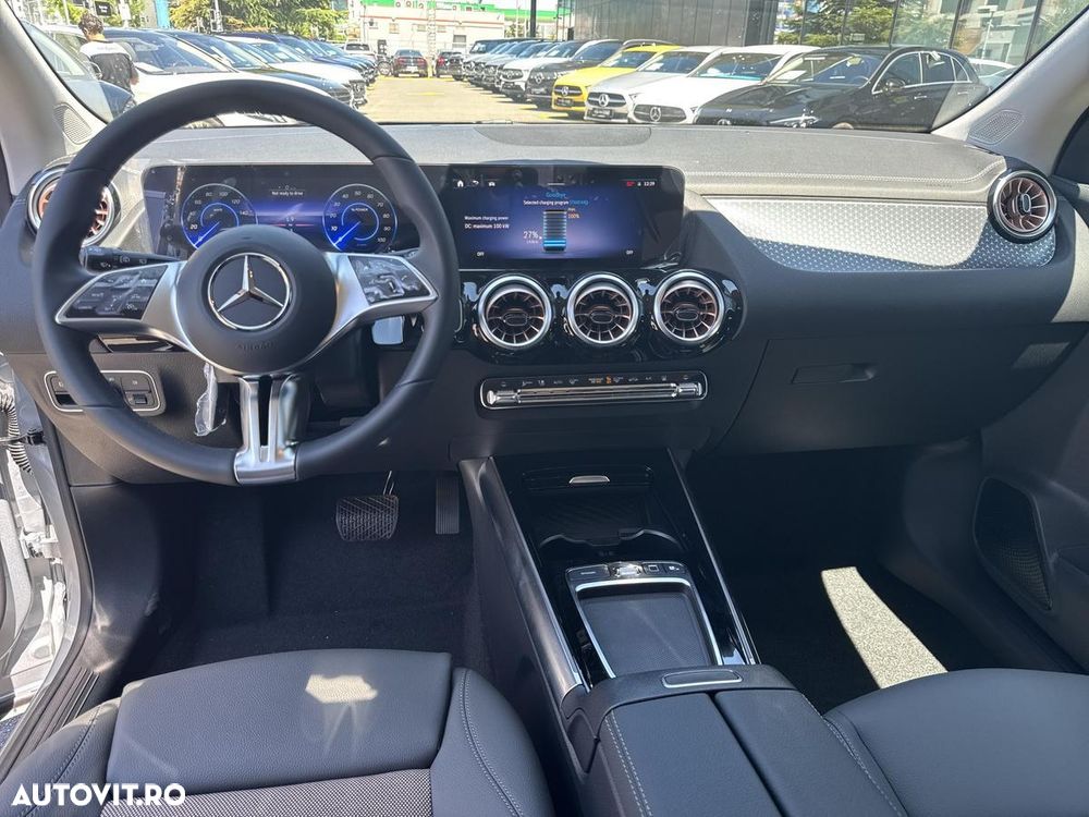 Mercedes-Benz EQA 250+ - 10