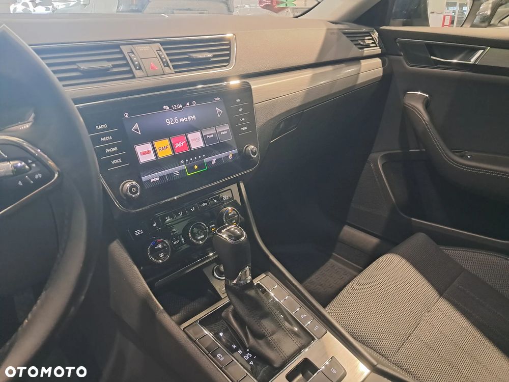 Skoda Superb 2.0 TDI SCR Style DSG - 13