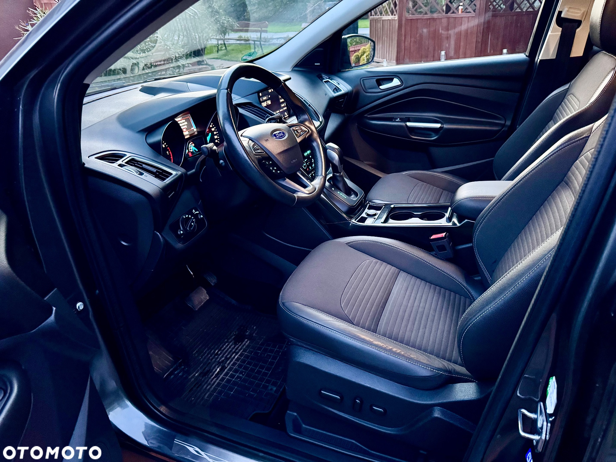 Ford Kuga 1.5 EcoBoost 4x4 Titanium - 19