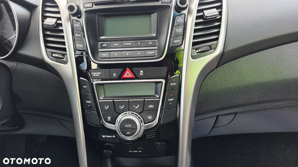 Hyundai i30 1.4 Fifa World Cup Edition - 22