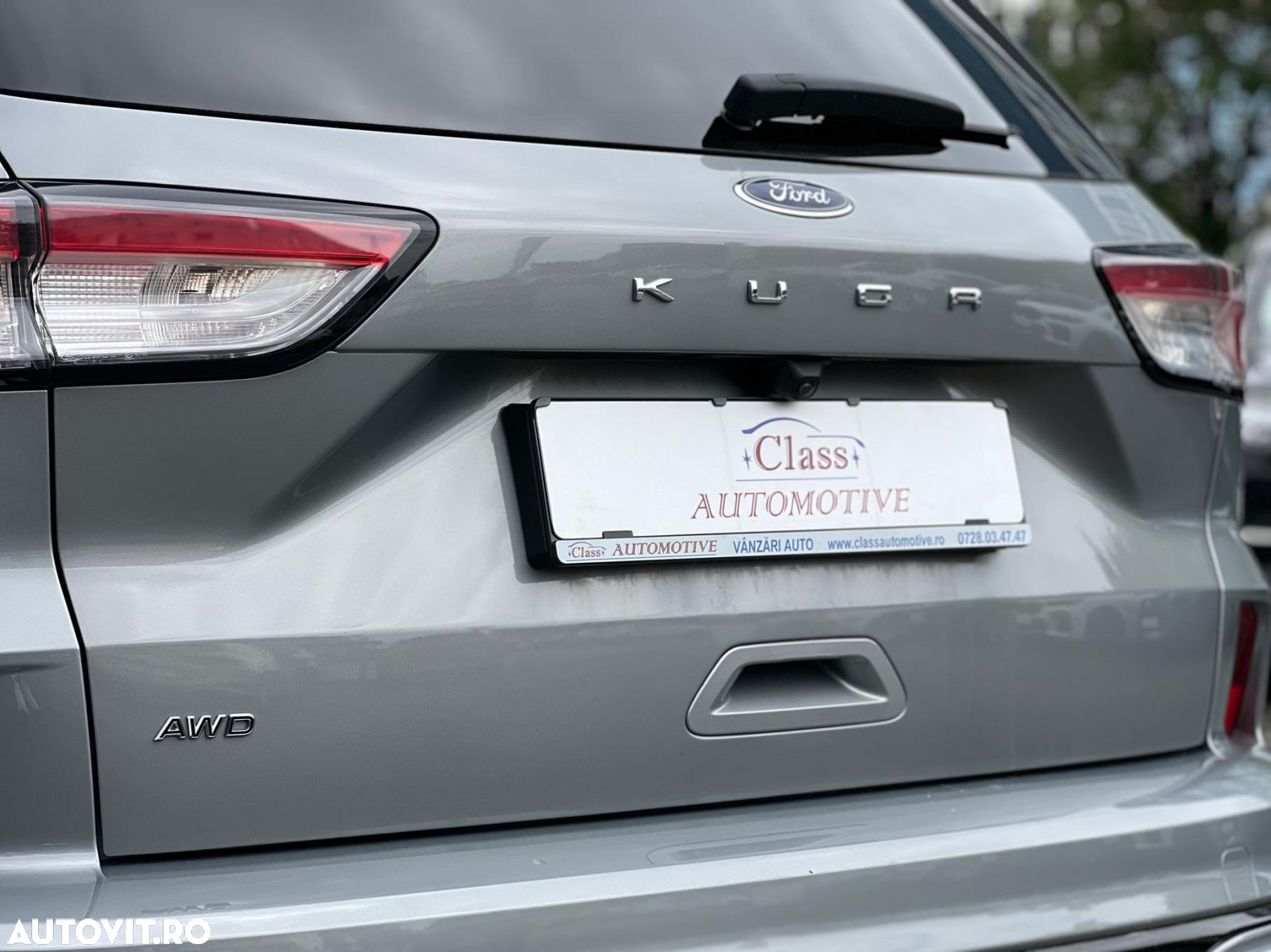 Ford Kuga - 9