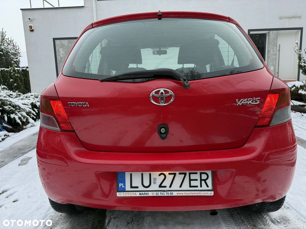 Toyota Yaris 1.33 2010 - 4