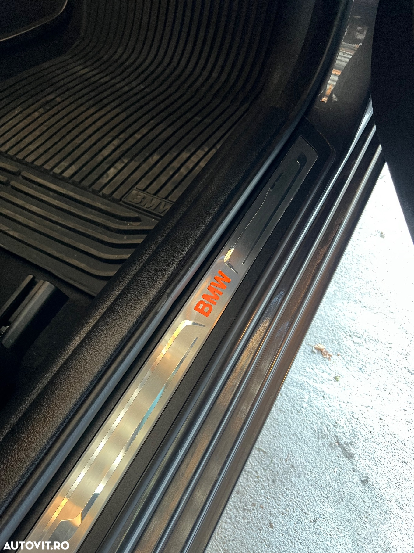 BMW Seria 5 520d xDrive Aut. Luxury Line - 28