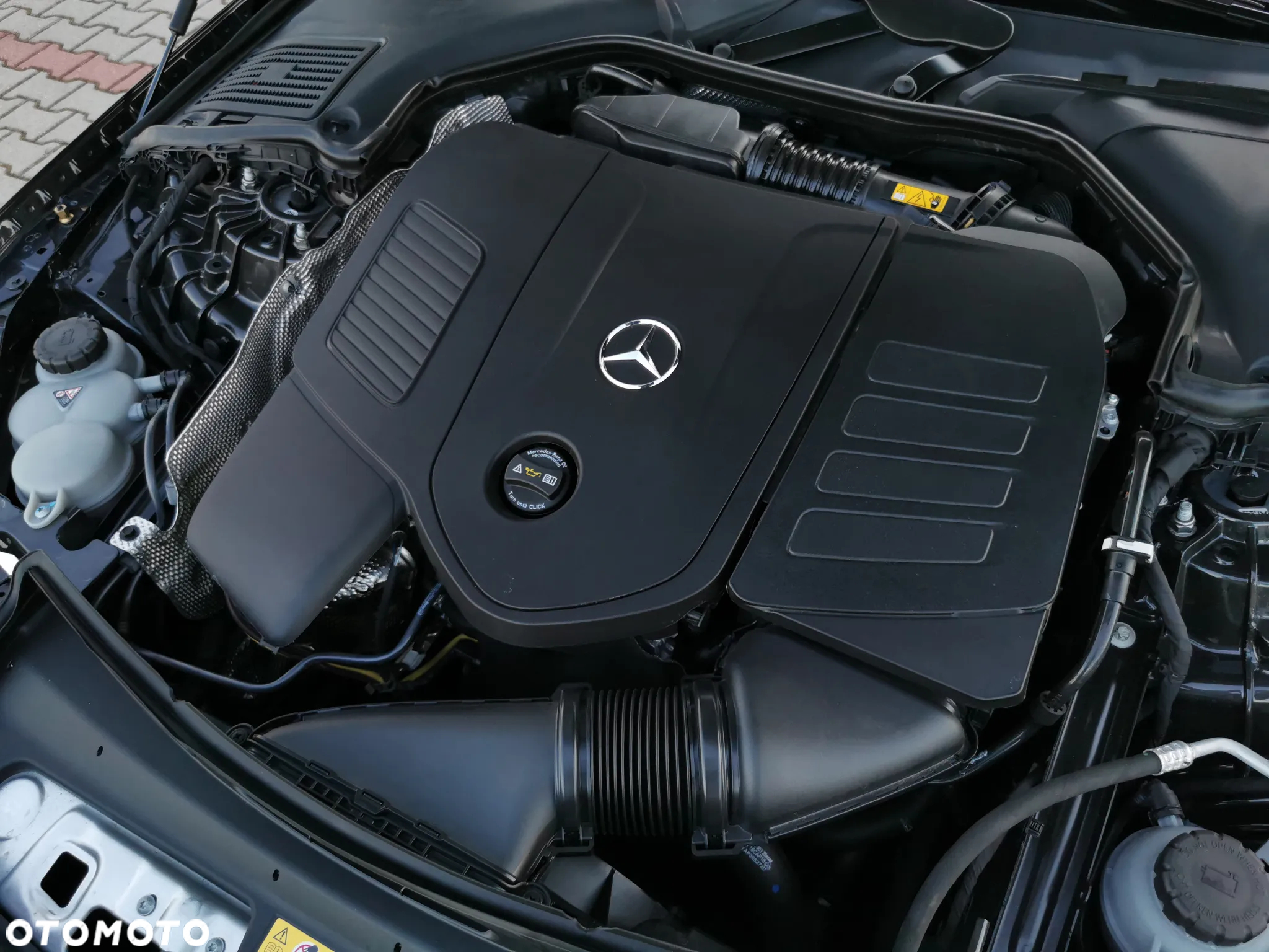 Mercedes-Benz Klasa C 180 mHEV AMG - 26