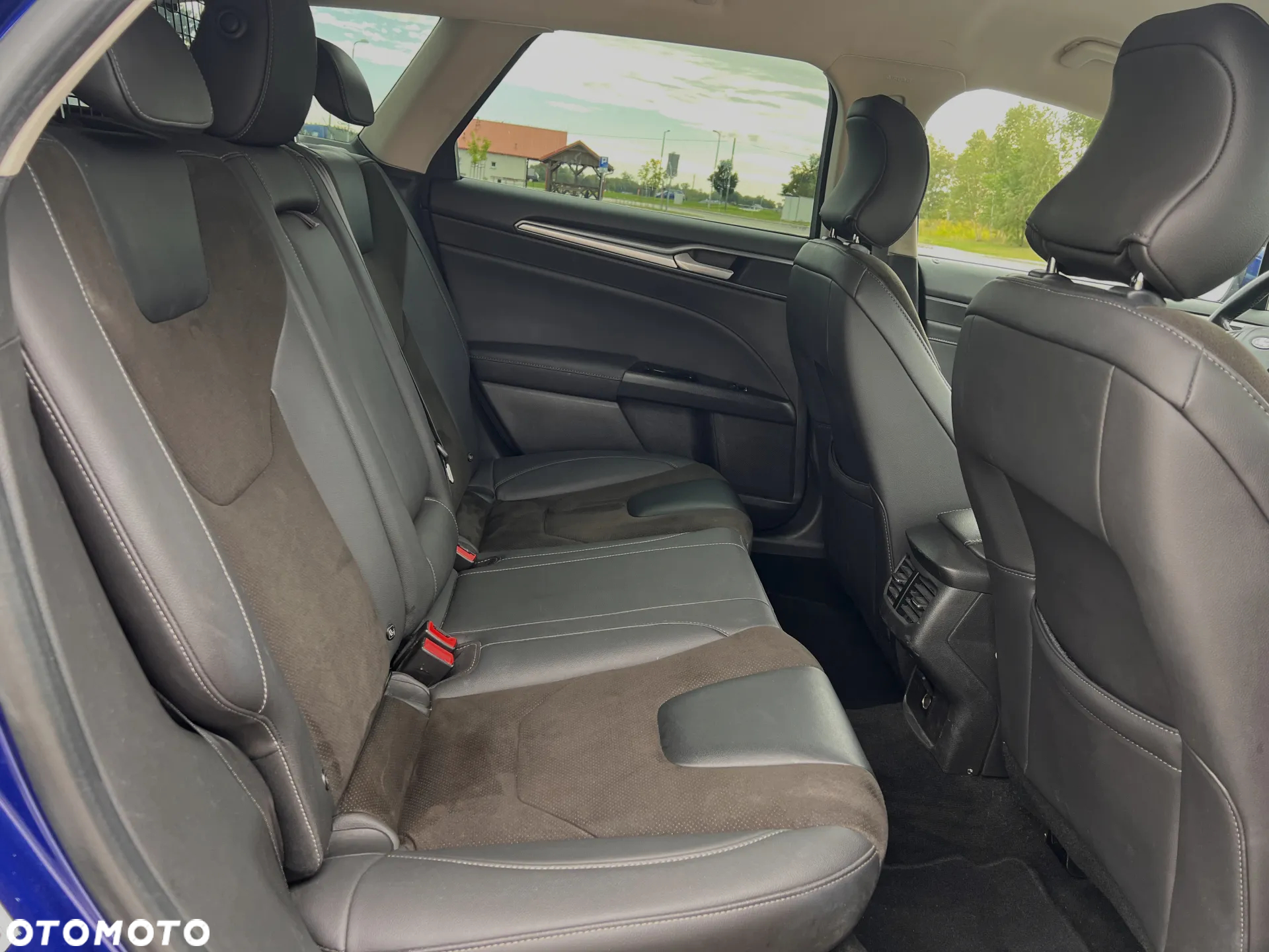 Ford Mondeo 2.0 TDCi Bi-Turbo Titanium PowerShift - 15