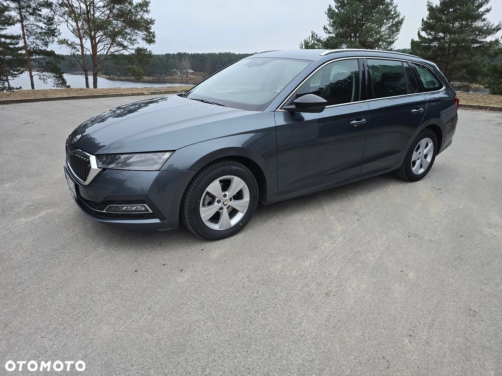 Skoda Octavia 2.0 TDI DSG Edition - 2