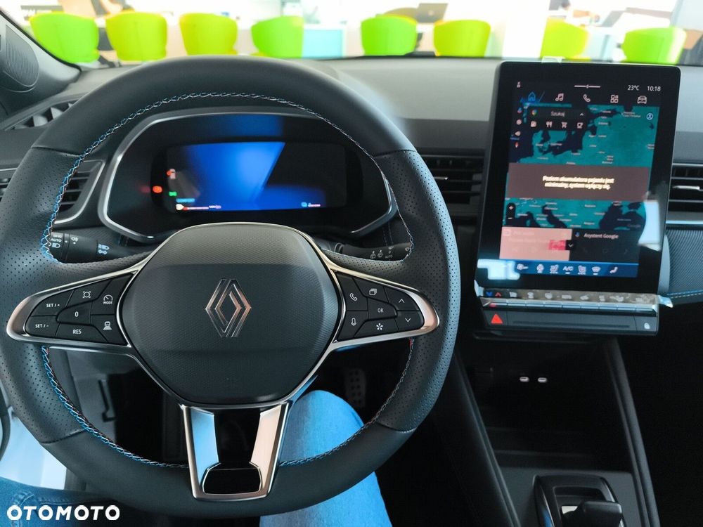 Renault Symbioz - 13