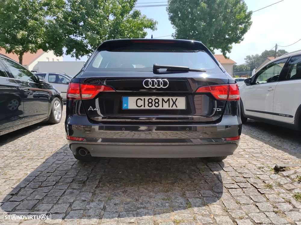 Audi A4 2.0 TDI S tronic design - 8