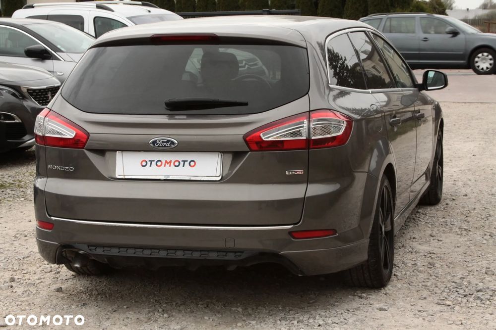 Ford Mondeo 2.0 TDCi Titanium S - 13
