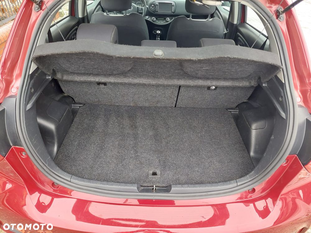 Toyota Yaris 1.5 Active - 12