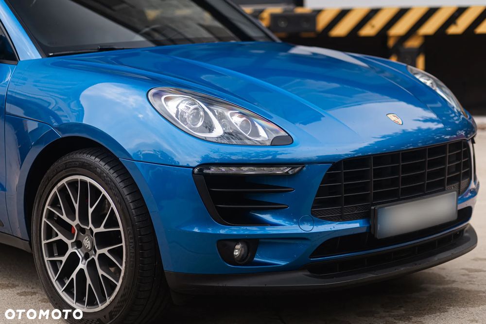 Porsche Macan - 4