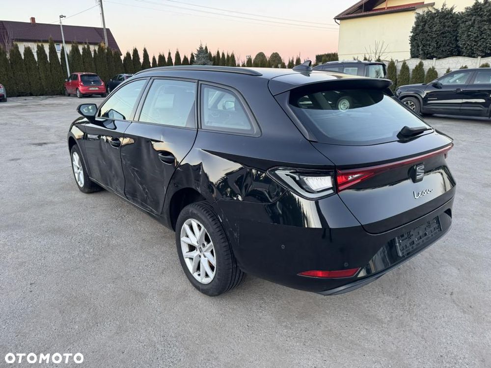 Seat Leon Sportstourer 2.0 TDI DPF DSG Style - 6