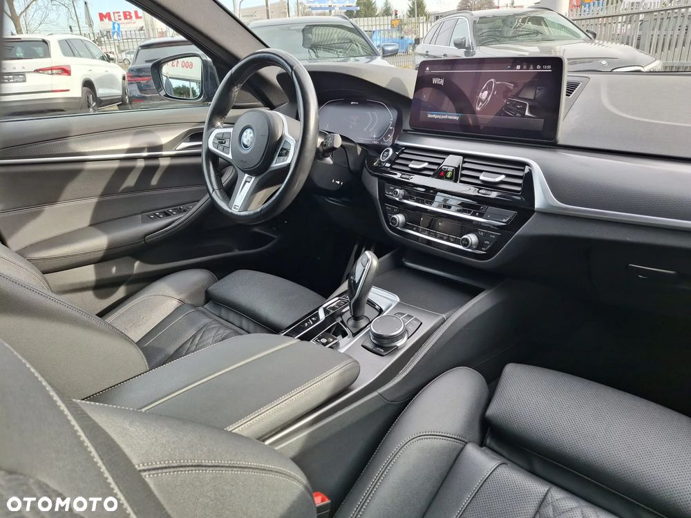 BMW Seria 5 530e M Sport sport - 13