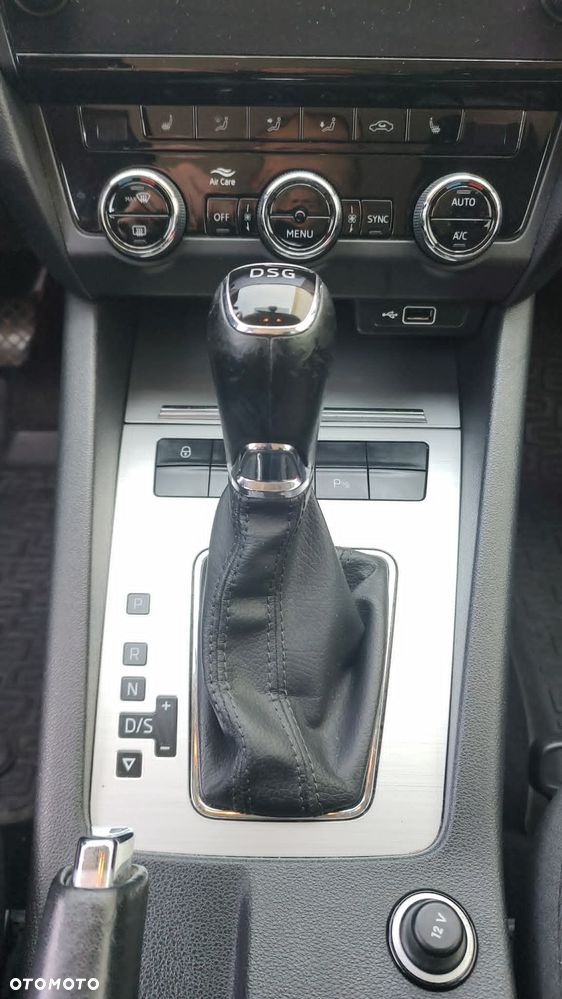 Skoda Octavia - 10
