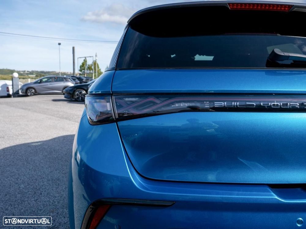 BYD Dolphin 60.4 kWh Design - 12
