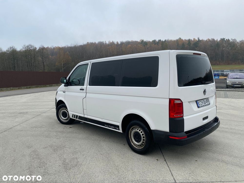 Volkswagen Transporter - 4