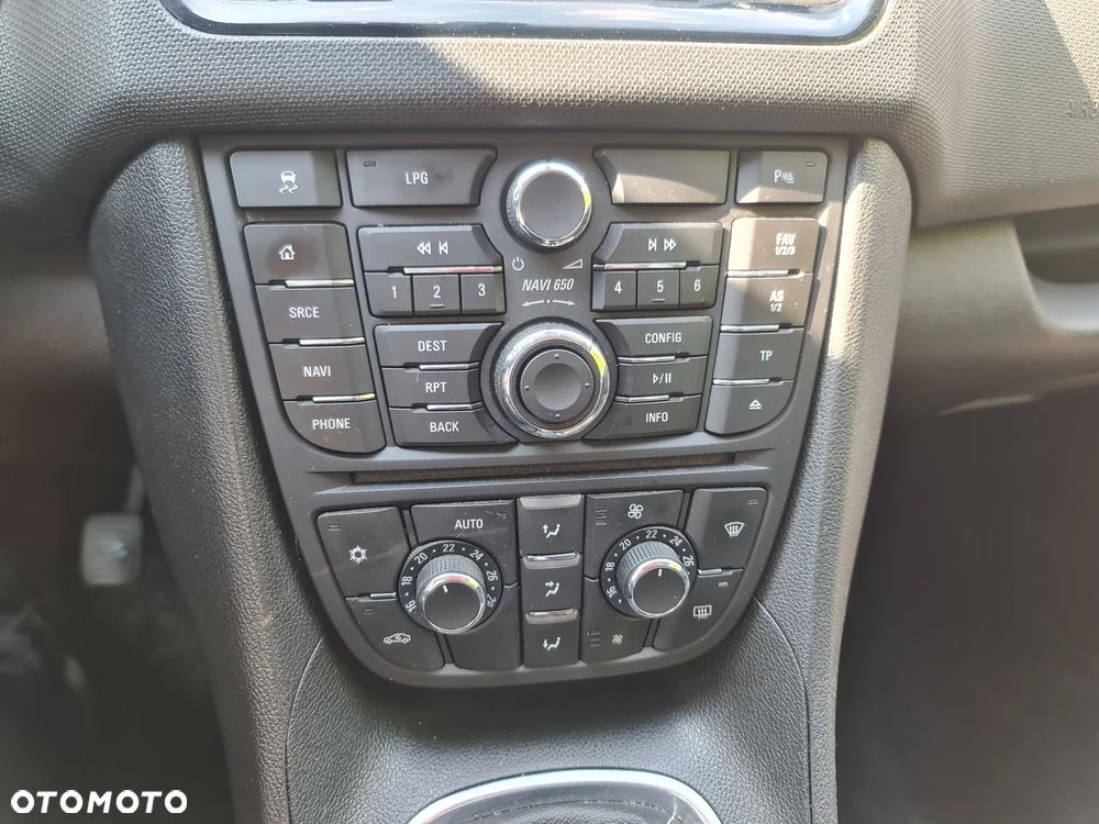 Opel Meriva 1.4 T Design Edition S&S - 19