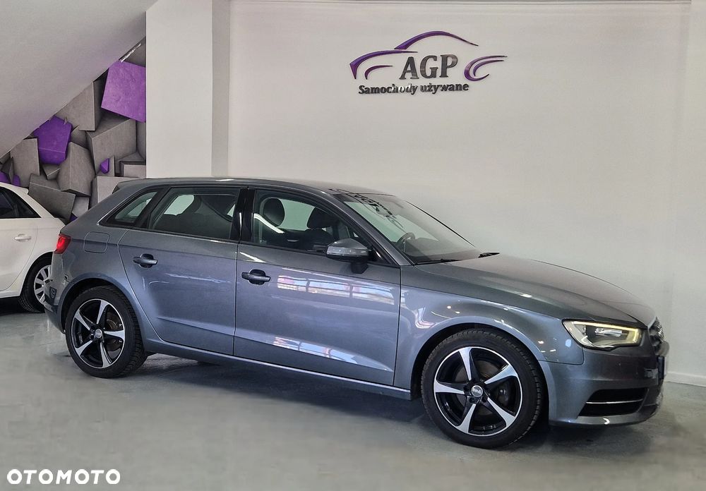 Audi A3 Sportback - 16