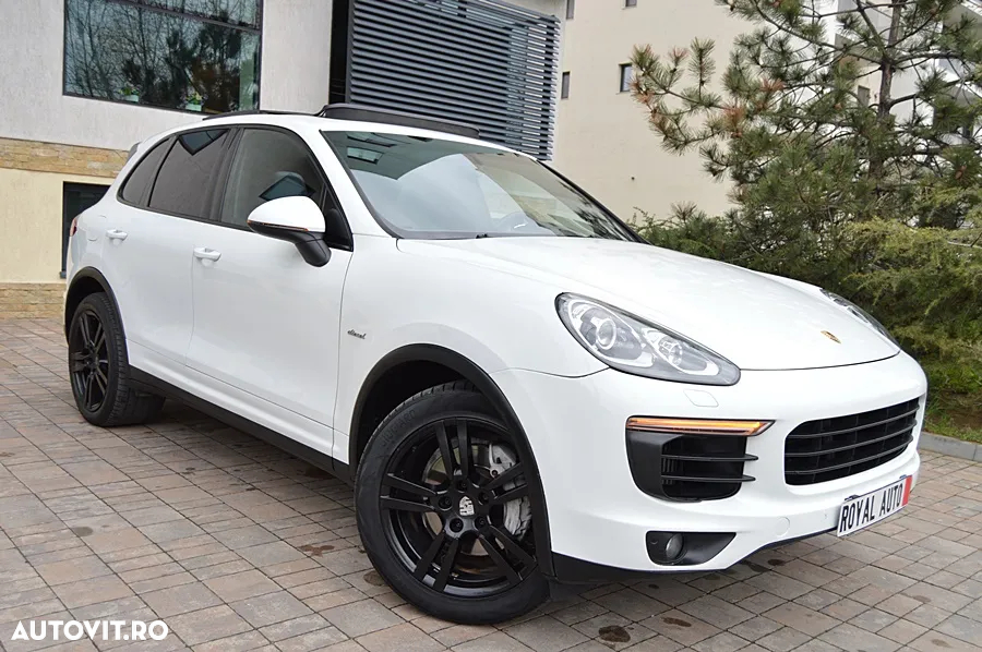 Porsche Cayenne Diesel Platinum Edition - 14