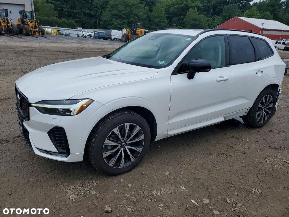 Volvo XC 60 B5 B Momentum Pro - 2