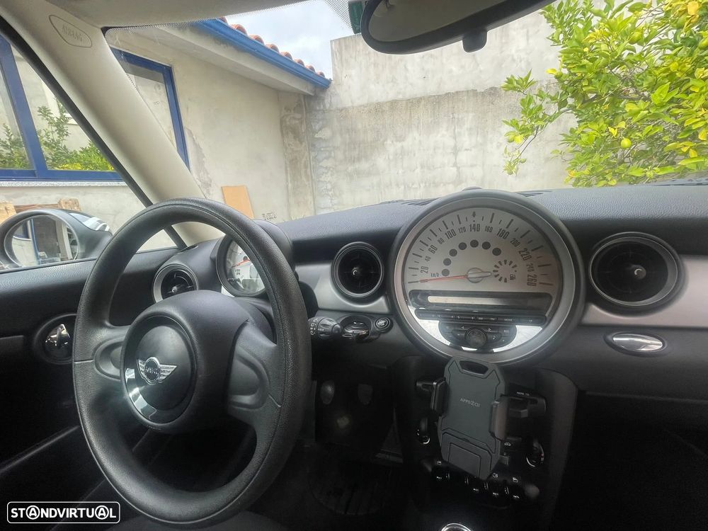 MINI 3 Portas - 10