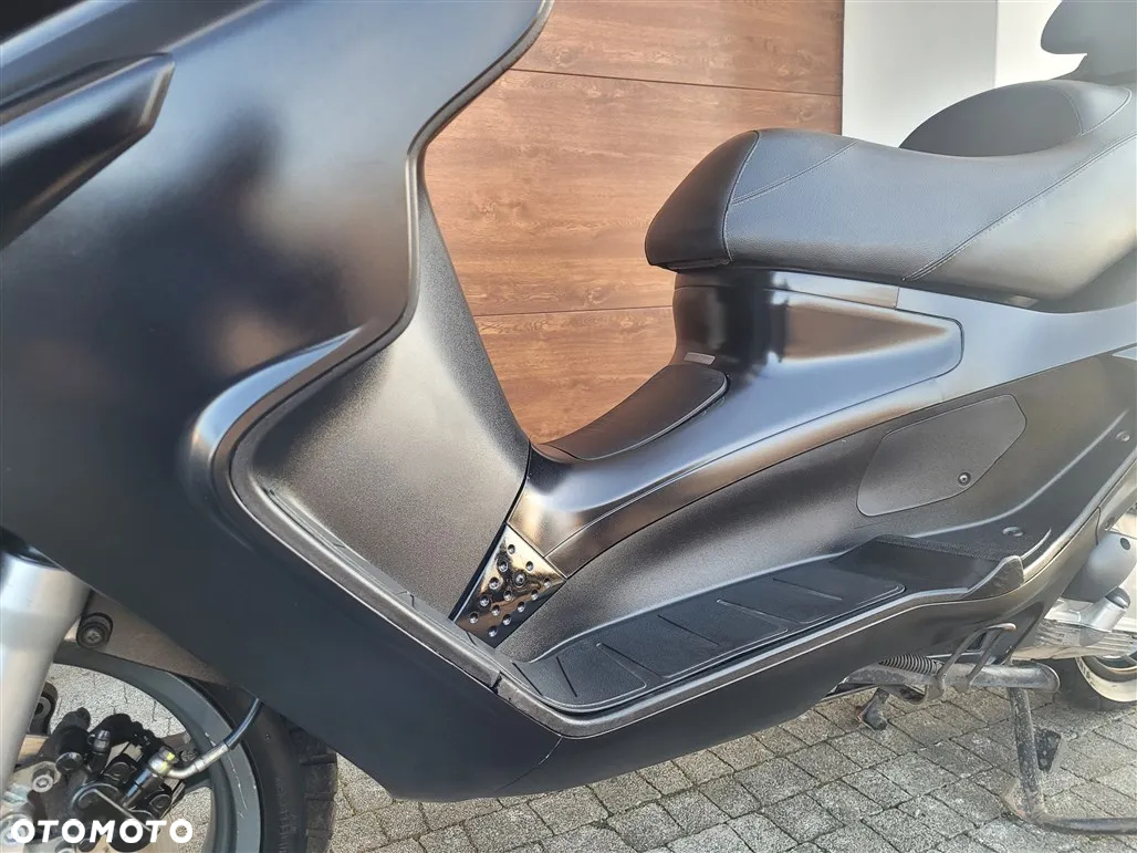 Piaggio Xevo - 26