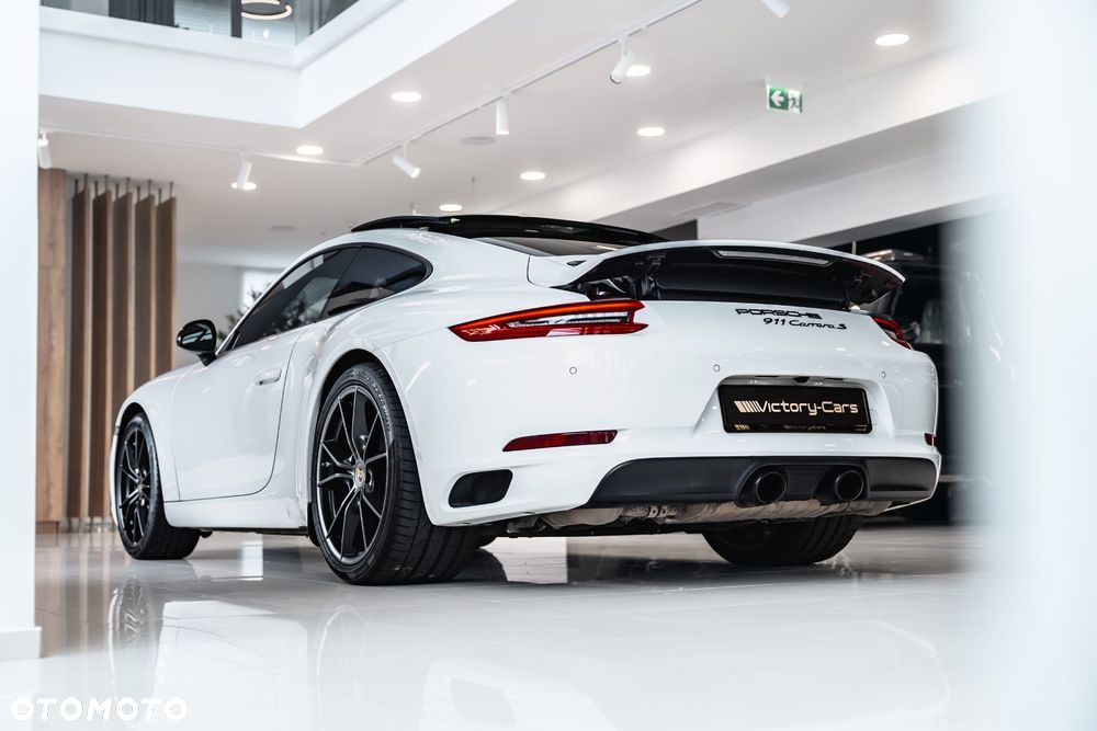 Porsche 911 Carrera S PDK - 7