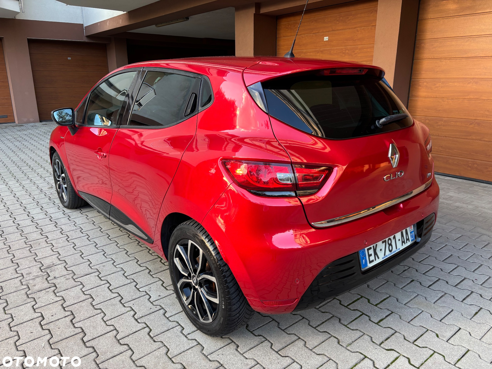 Renault Clio TCe 90 BUSINESS EDITION - 14