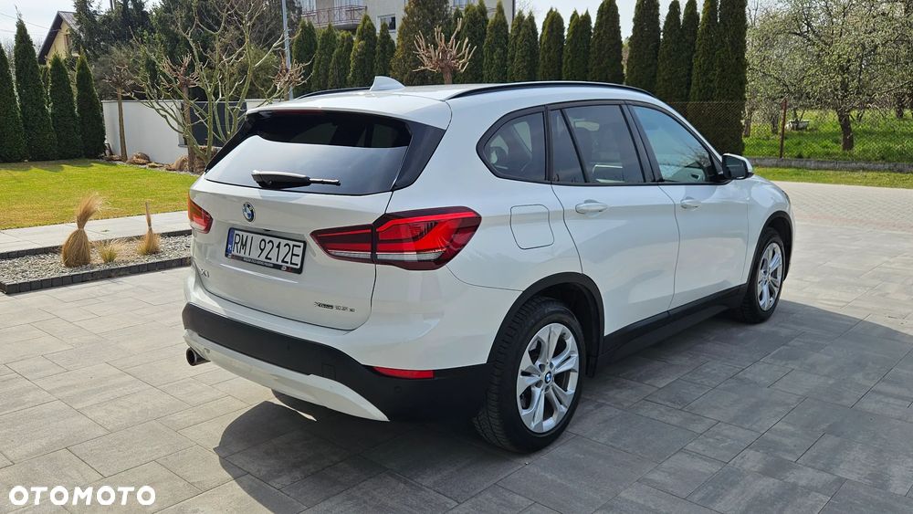 BMW X1 xDrive25e Sport Line - 6
