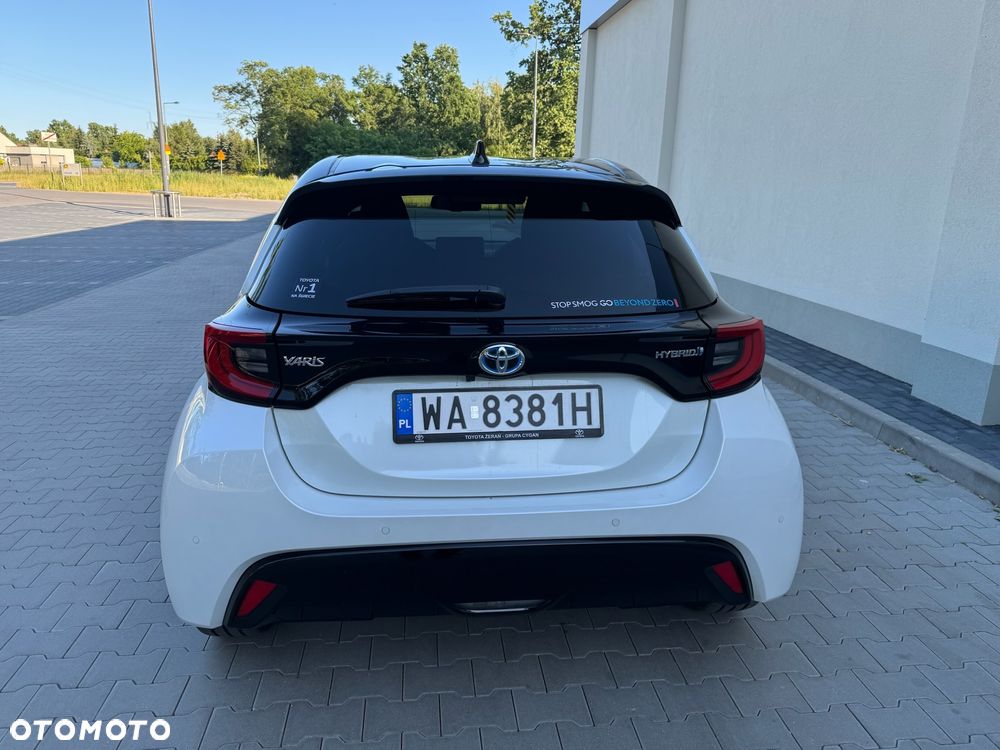 Toyota Yaris Hybrid 1.5 Style - 3