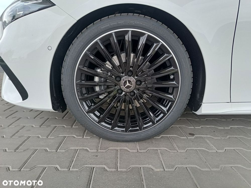 Mercedes-Benz Klasa A - 32