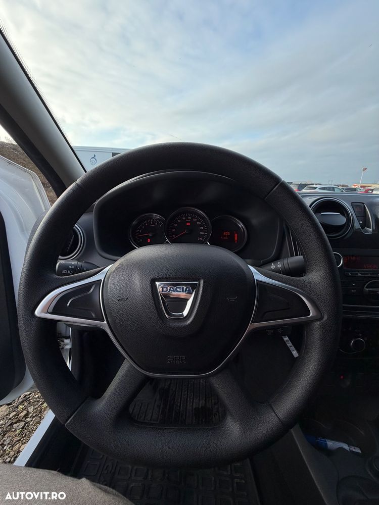 Dacia Logan 1.5 dCi Laureate - 9