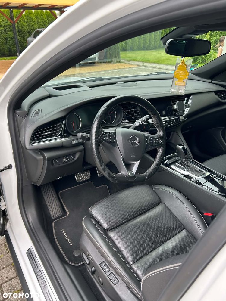 Opel Insignia 2.0 CDTI 4x4 Exclusive S&S - 8