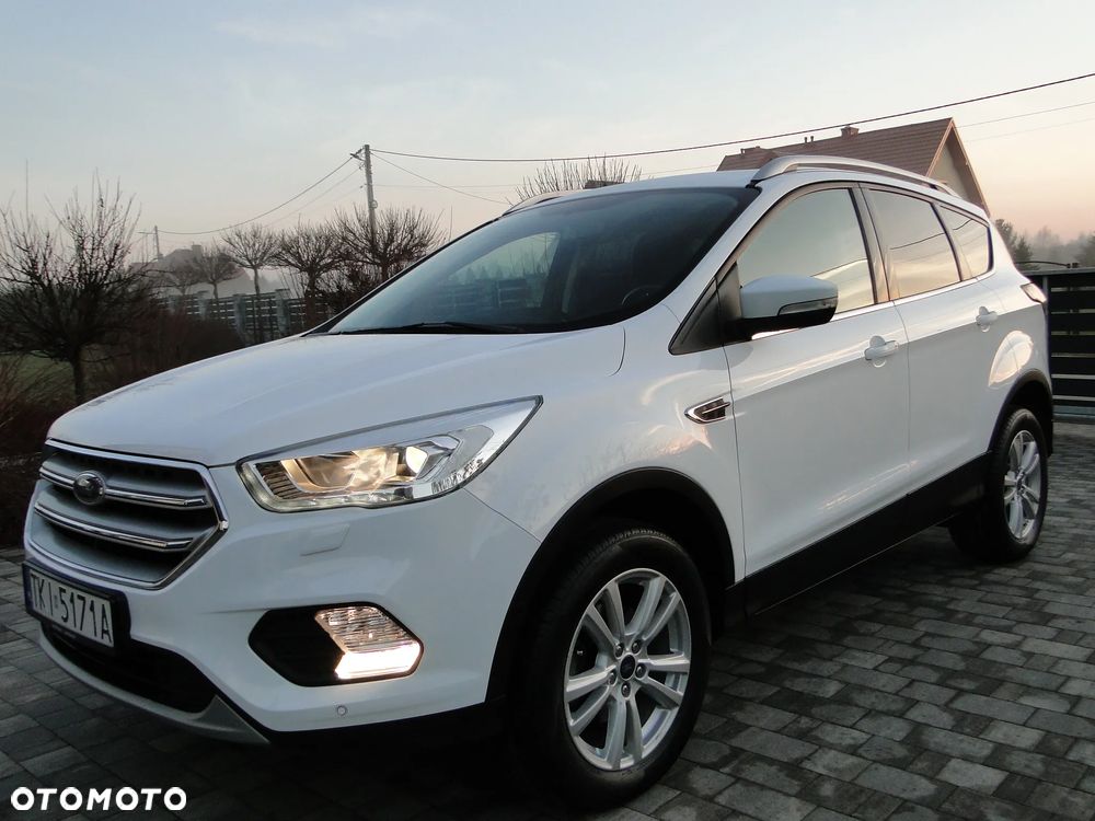 Ford Kuga 1.5 EcoBoost FWD Edition ASS GPF - 3