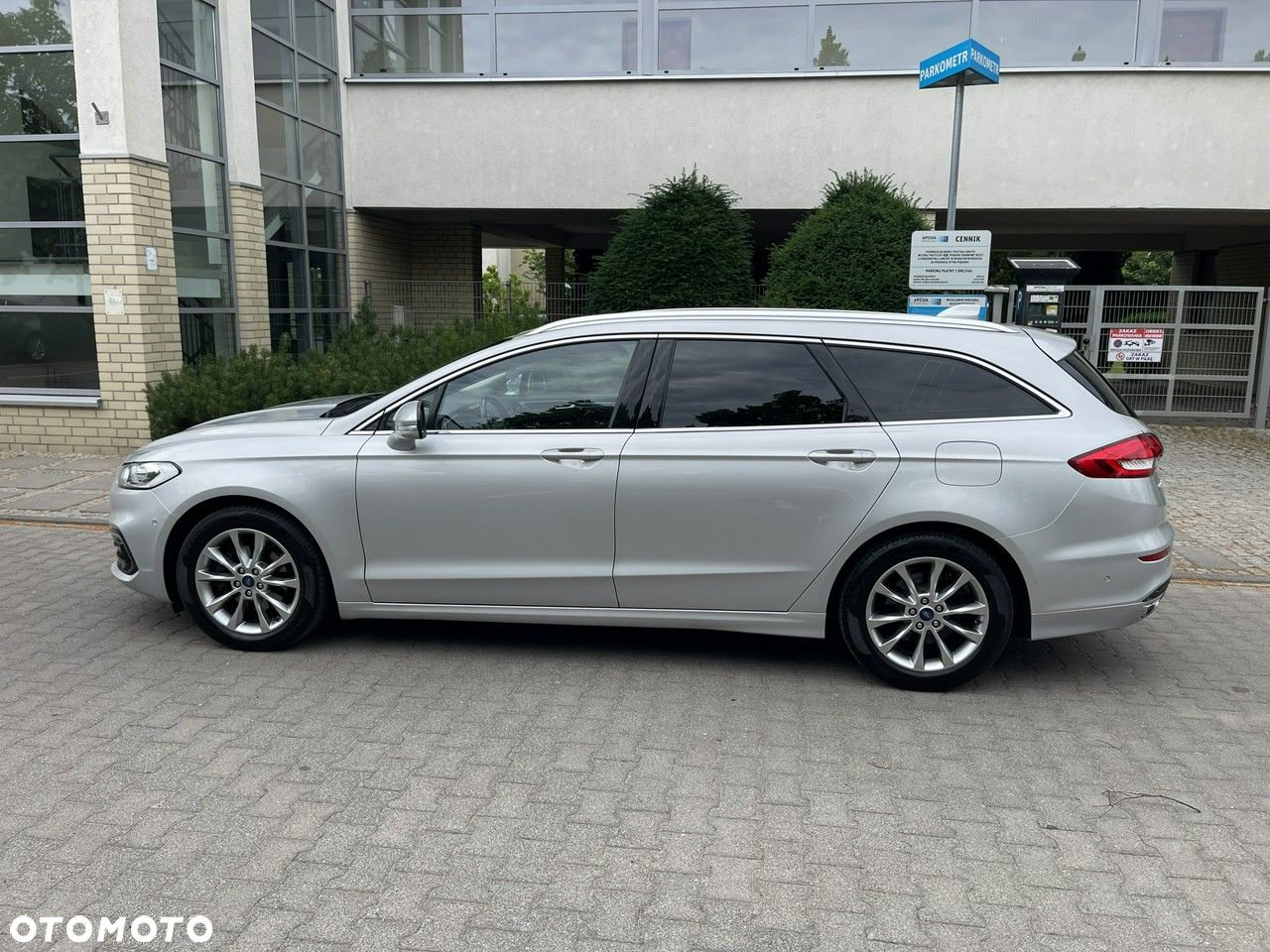 Ford Mondeo - 13