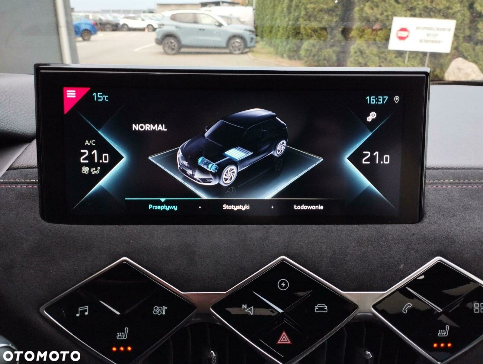 DS Automobiles DS 3 Crossback E-Tense Performance Line + - 28