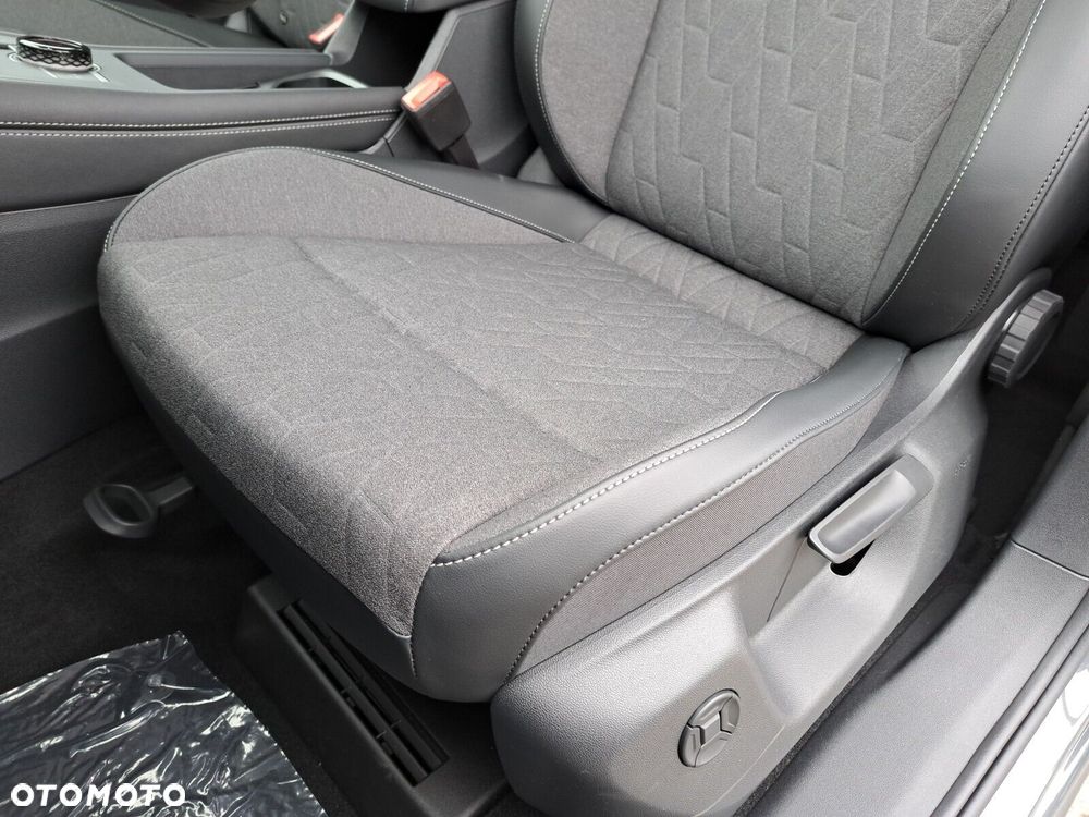Volkswagen Tayron 1.5 eTSI mHEV Life Plus DSG - 13