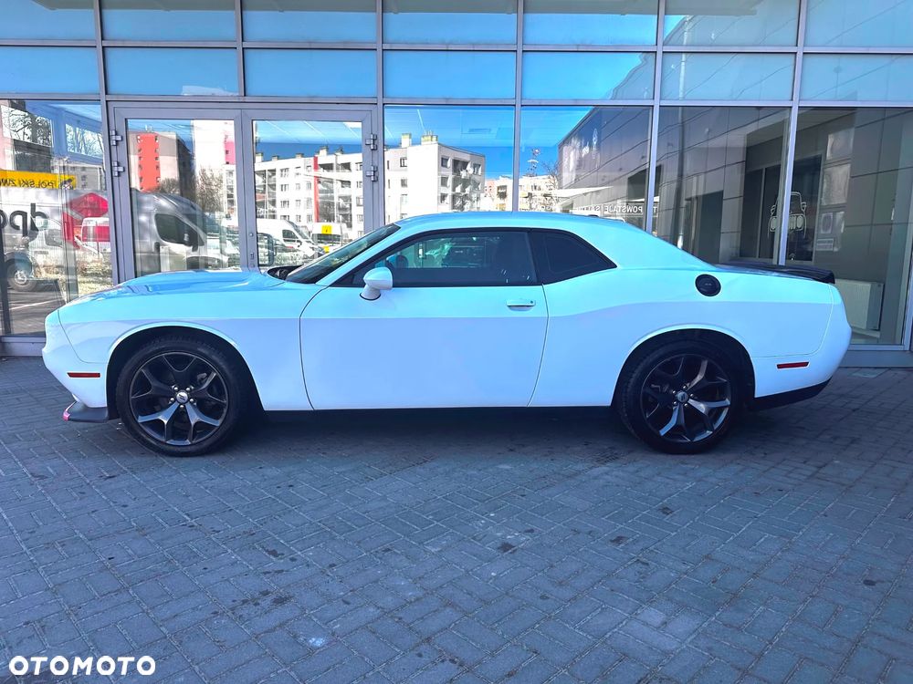 Dodge Challenger 3.6 SXT Plus - 13