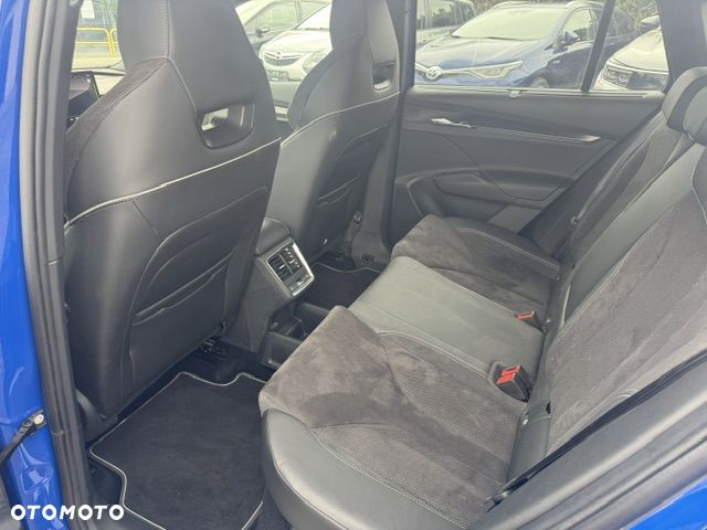 Skoda Enyaq 80 82kWh Sportline - 17