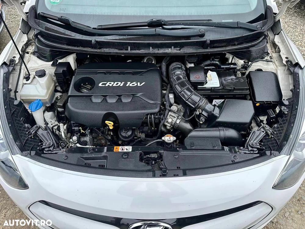 Hyundai i30 1.6 CRDI Style - 14