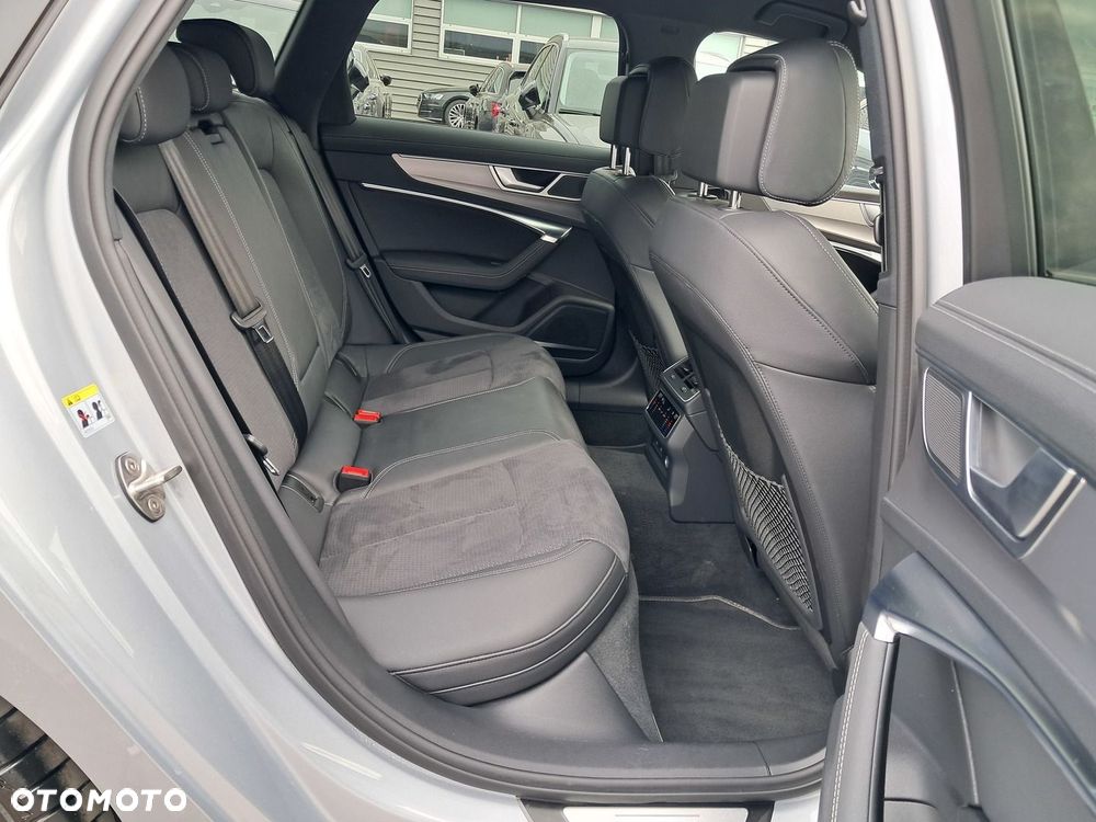 Audi A6 Avant - 27