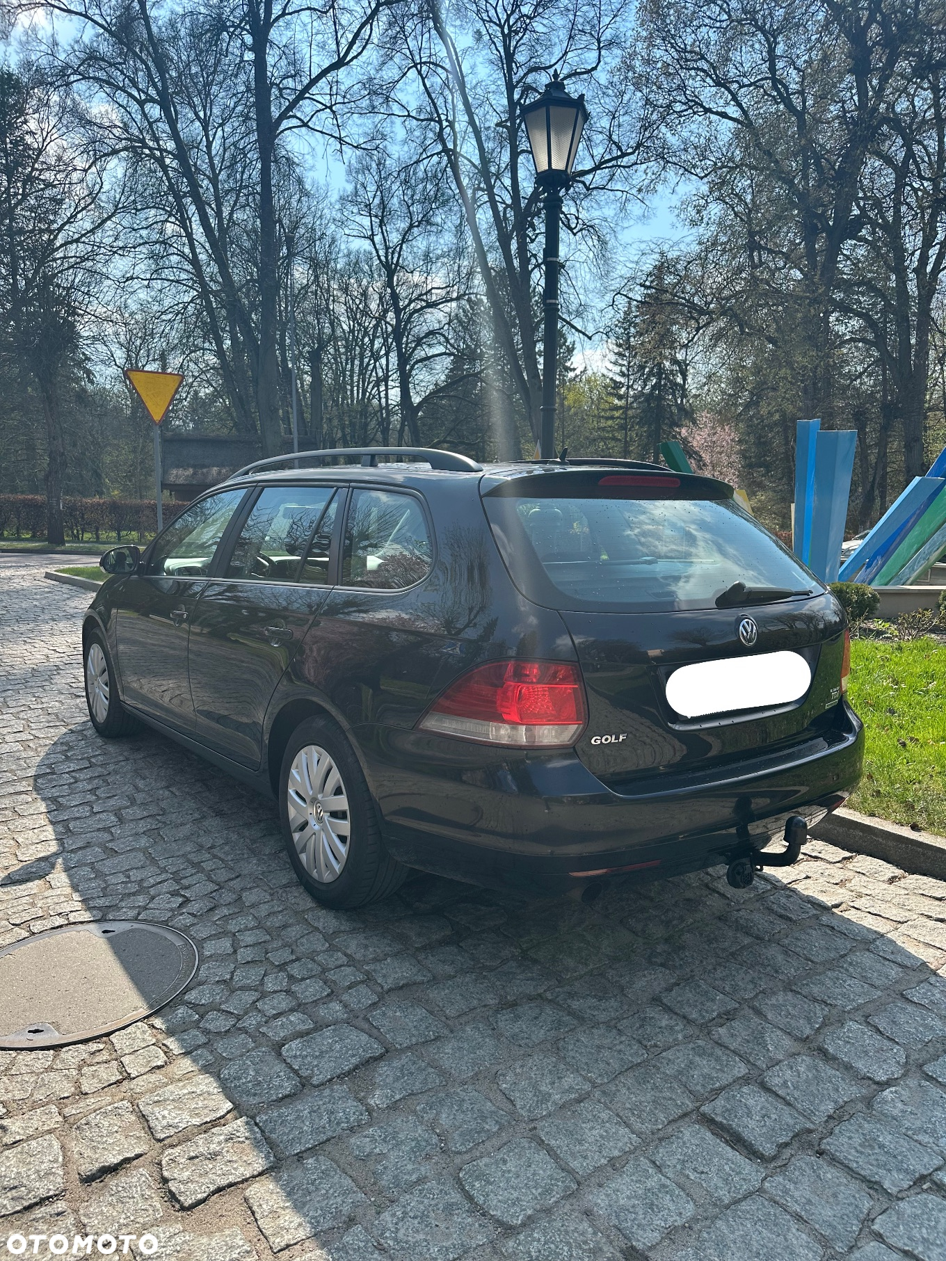Volkswagen Golf - 6
