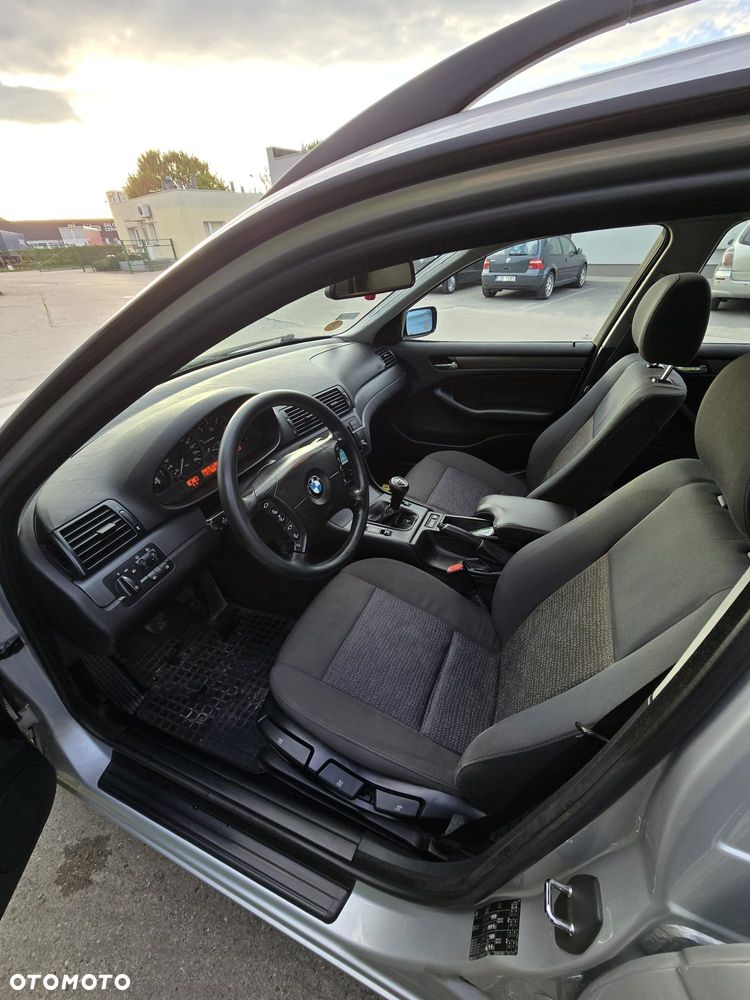 BMW Seria 3 320d - 9