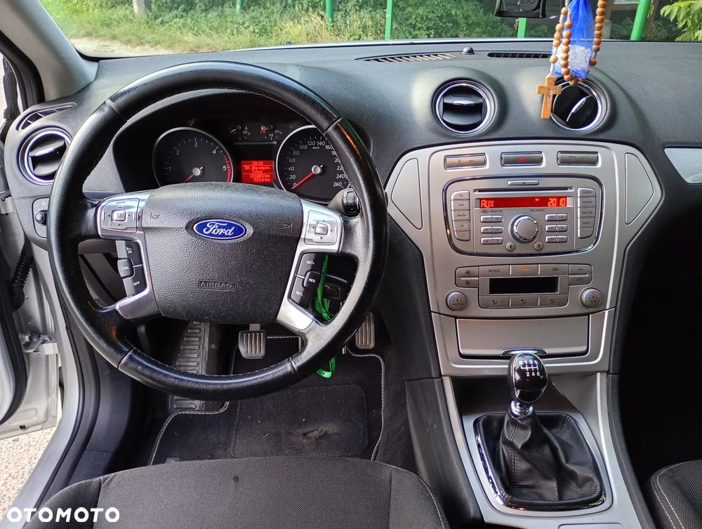 Ford Mondeo 2.0 TDCi Trend - 15