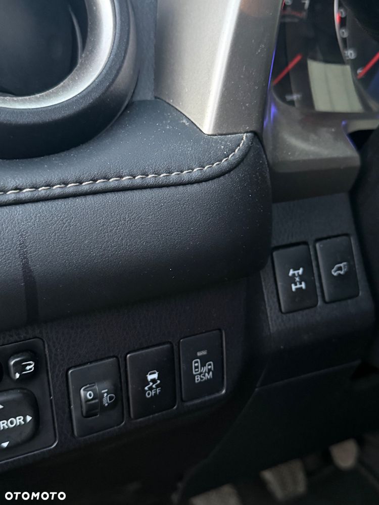 Toyota RAV4 2.0 D-4D 4x4 Edition S - 11