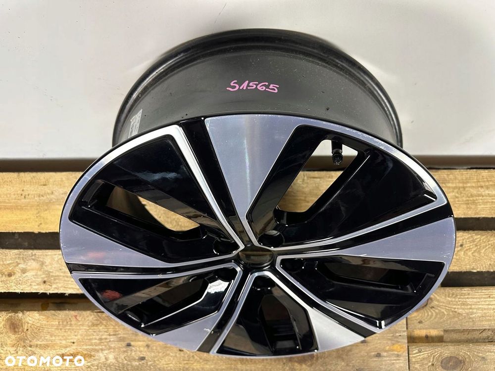 FELGA ALUMINIOWA VOLVO POLESTAR 19" 8.0 32327781 CALA LADNA - 5